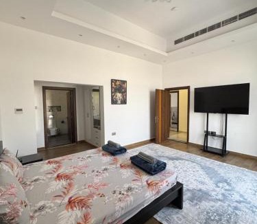 Abu Dhabi Apartment | 2 bed rooms flat with balcony