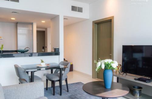 Trade Centre 1 Apartment | Luxury 1BHK Apartment at DAMAC Prive A, Business Bay