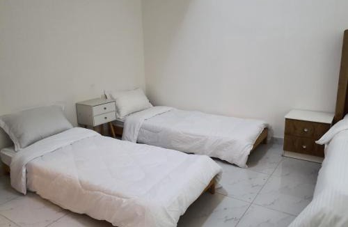 Khor Fakkan Apartment | MANAZEL ladies and Family stay only corniche