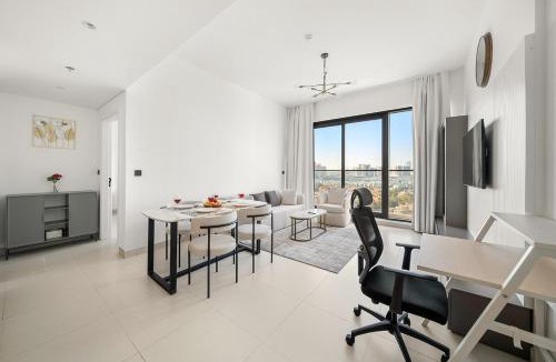 Dubai Apartment | FIRST CLASS 1BR Stylish Urban Retreat