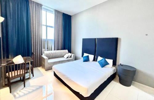 Jumeira 3 Apartment | Al Manara Classic Luxe Studio