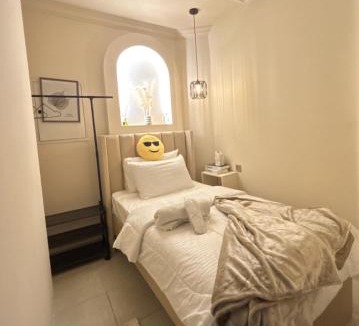 Al Barsha 1 House | Adaz Homes
