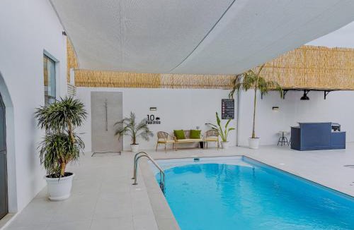 Ras Al Khaimah Villa | 10 Pool Villa