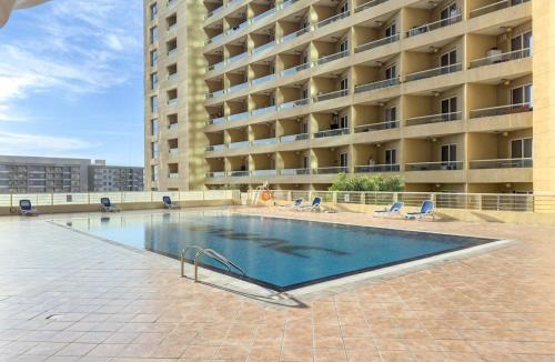 Dubai Production City Apartment | FIRST CLASS Studio Cozy & Chic Retreat
