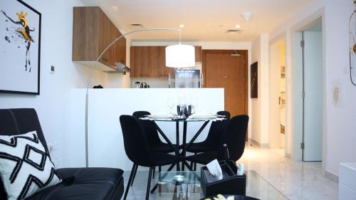 Masdar City Apartment | Masdar 1BR Haven - Serene Stylish Oasis Retreat
