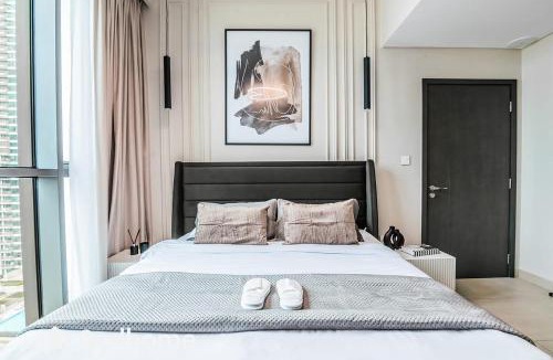 Bur Dubai Apartment | Downtown Views 1 - Direct Access to Dubai Mall