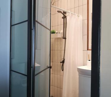 Bahla Ski Chalet | Little Garden private pool villa
