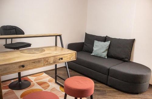 Mina Al Arab Apartment | Peaceful Lagoon Escape, The Lagoons
