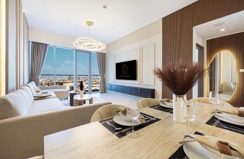Jumeira 3 Apartment | Luxury Canal Front with Burj Khalifa Skyline View