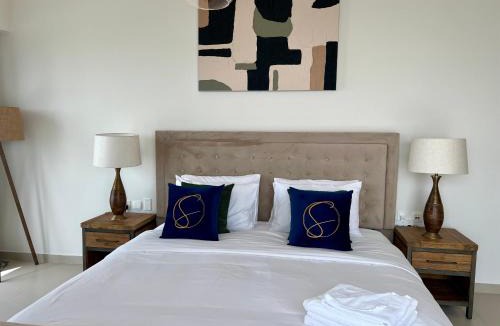 Abu Dhabi Apartment | HighFloor 3BR plus Maids GateTower