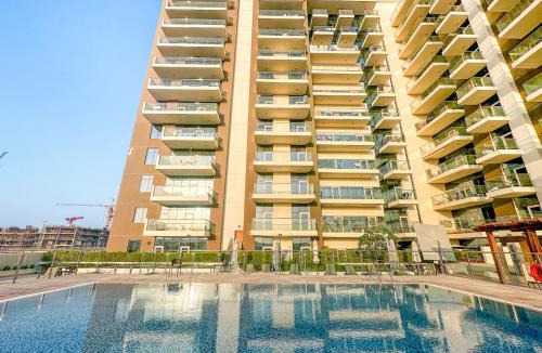 Discovery Gardens Apartment | FIRST CLASS Studio Classy Comfort