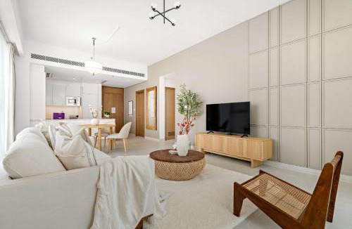 Al Safa Apartment | Silkhaus Vacation Homes Charming 1BDR in Canal Front Tower