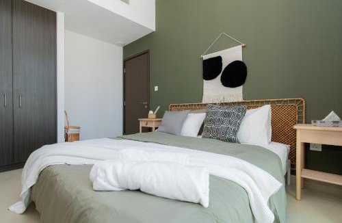 Bur Dubai Apartment | Elite Escape Holiday Home - 2 BHK Getaway with Dubai Mall Access - 1503