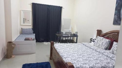 Al Hamra Village Apartment | Sea View Studio 3 Royal Breeze
