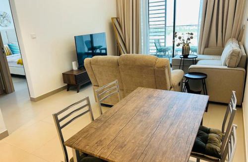 Dubai Apartment | Beautiful view, fully-equipped apartment