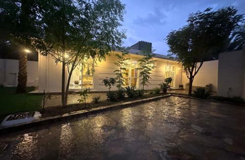Nizwa House | AL- aqyr Rest Garden أستراحة حارة العقر