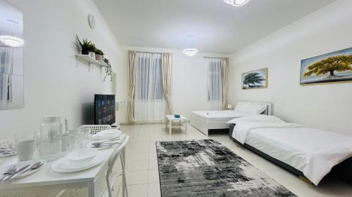International City Apartment | France cluster International city - Spacious Bright Furnished Studio apartment