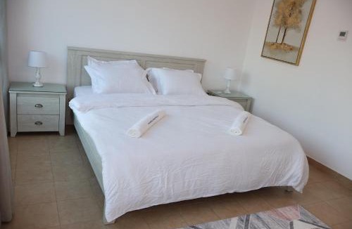 Jumeirah Village Triangle House | Fully Furnished Garden Villa 2 Bedroom