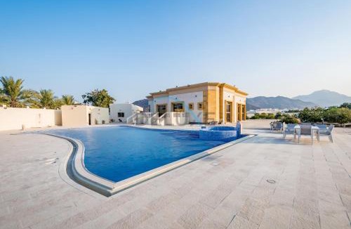 Bidya Apartment | Country-side Farm Villa Best for Group Gatherings by Deluxe Holiday Homes
