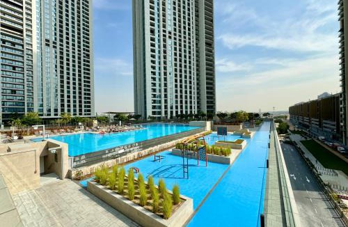 Za'abeel 2 Apartment | Bright and Exquisite 1-Bedroom in Downtown views 2