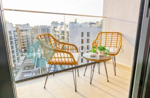 Nad Al Sheba Apartment | Bloomfields Studio - Azizi Riviera 41 - Meydan