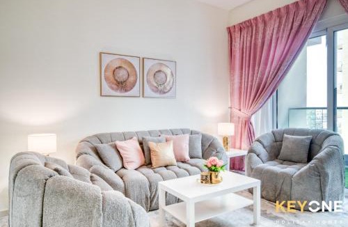Dubai Apartment | Viridis Living Chic and Spacious 1BR