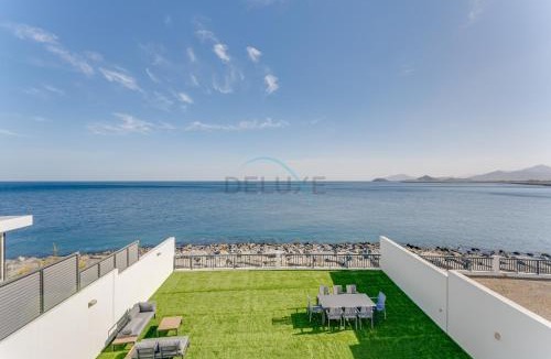 Sharm Apartment | Gulf and Mountain Views 4BR Villa with Assistant Room on Al Dana Island Fujairah by Deluxe Holiday Homes