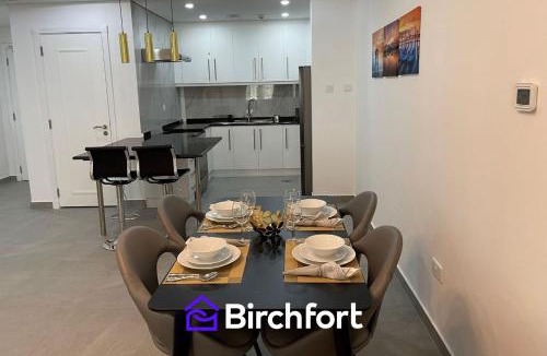 Discovery Gardens Apartment | Birchfort - Newly renovated unique 1 bedroom apartment