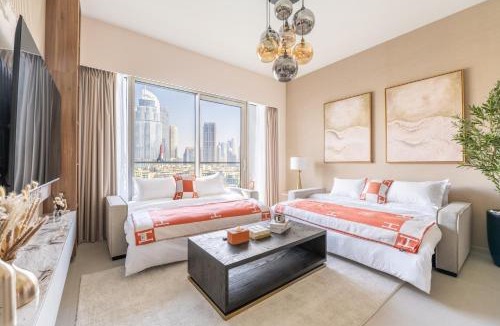 Downtown Dubai Apartment | Hermes-Style 2BR, Full Burj Khalifa View - Infinity Pool - Full Fountain View