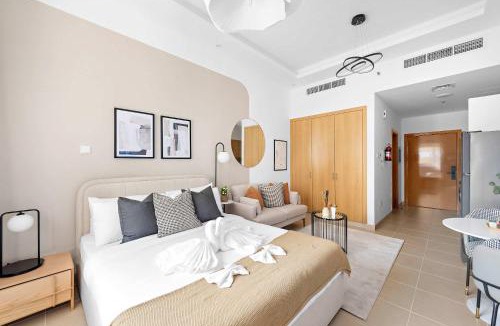 Dubai Apartment | Silkhaus Vacation Homes New studio in Silicon Oasis ASB Tower