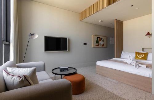 Business Bay Apartment | Simply Comfort Vacation Homes Rental Upside Living Business Bay Stunning Panoramic Burj Cityline Views