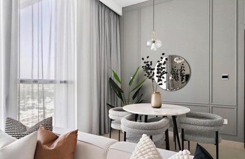 Bur Dubai Apartment | Silkhaus Vacation Homes Heart of Downtown High Floor with View