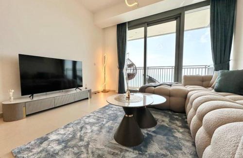 Jumeira 3 Apartment | Ocean Bliss - Full Sea Views!