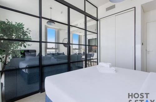 Dubai Apartment | Amazing 2BR in Collective 2