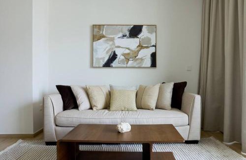 Dubai Apartment | Elegant Luxury Living in Palace Residences
