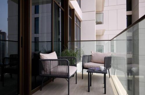 Dubai Apartment | Elegant Luxury Living in Palace Residences