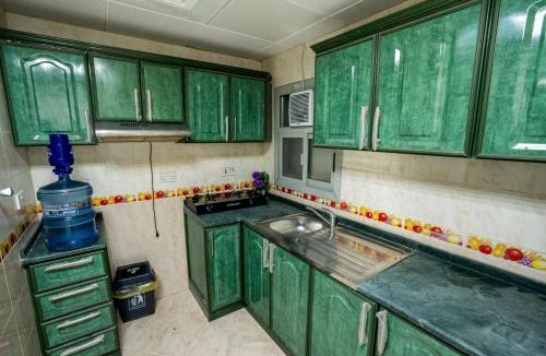 Mussafah Hostel | Nest Room for Solo or couple