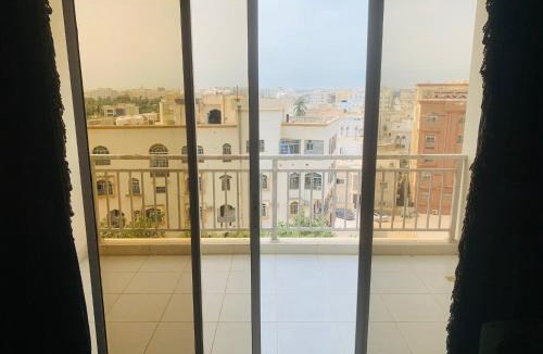 Salalah Apartment | شقة غرفة وصالة واسعة مع اطلالة متميزة داخل مجمع زهرة الخريف