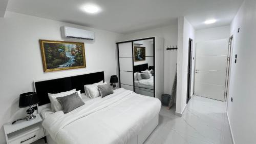Amman Apartment | شقة روف بعرفتين اطلالة ساحرة عمو سامي 21