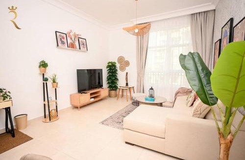 Abu Dhabi Apartment | Modern 1BR Stay - Yas Island Natural Chic Retreat