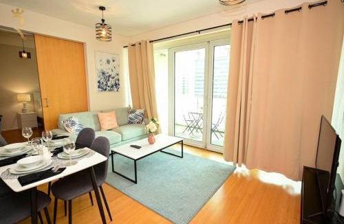 Al Raha Beach Apartment | Stylish 1BR Retreat - Al Muneera Stay