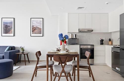 Umm Suqeim 3 Apartment | StoneTree - Luxury 1BR - Best Location for Tourist