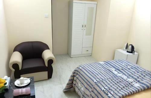 Mussafah Hostel | MBZ - Pleasant Tidy Room