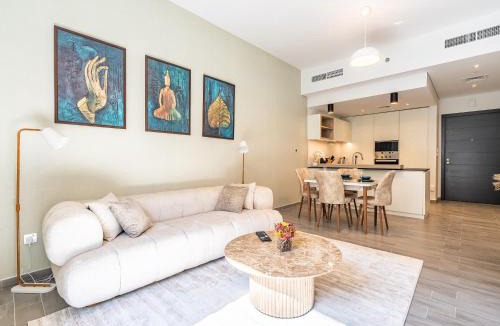 Jumeirah Village Apartment | Modern Elegance -1BR- Belgravia Square JVC