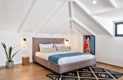 Mateh Yehuda Cabin | Valley Suites