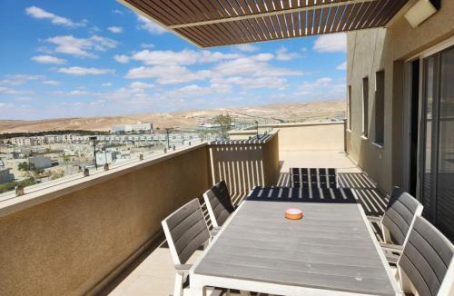 Yeruham Apartment | שקיעות מדבר