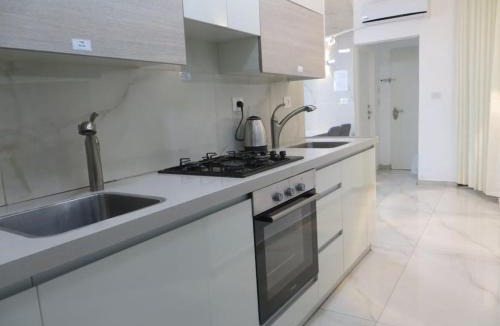 Jerusalem Apartment | יחידת אירוח מעוצבת בגאולה