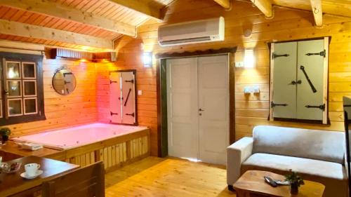 Ramot Cabin | פינה ברמות - צימרים לנוף הכנרת