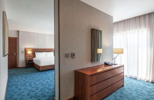 Jadaf Hotel | DoubleTree by Hilton Dubai Al Jadaf