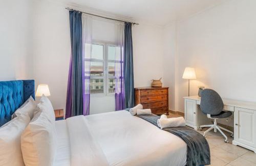 Dubai Investment Park Apartment | Allsopp & Allsopp - 1-Bedroom Apartment in Lake Apartments, Green Community